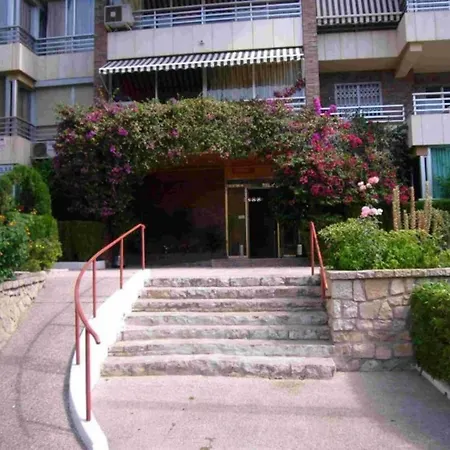 Eden Park - Arena 아파트